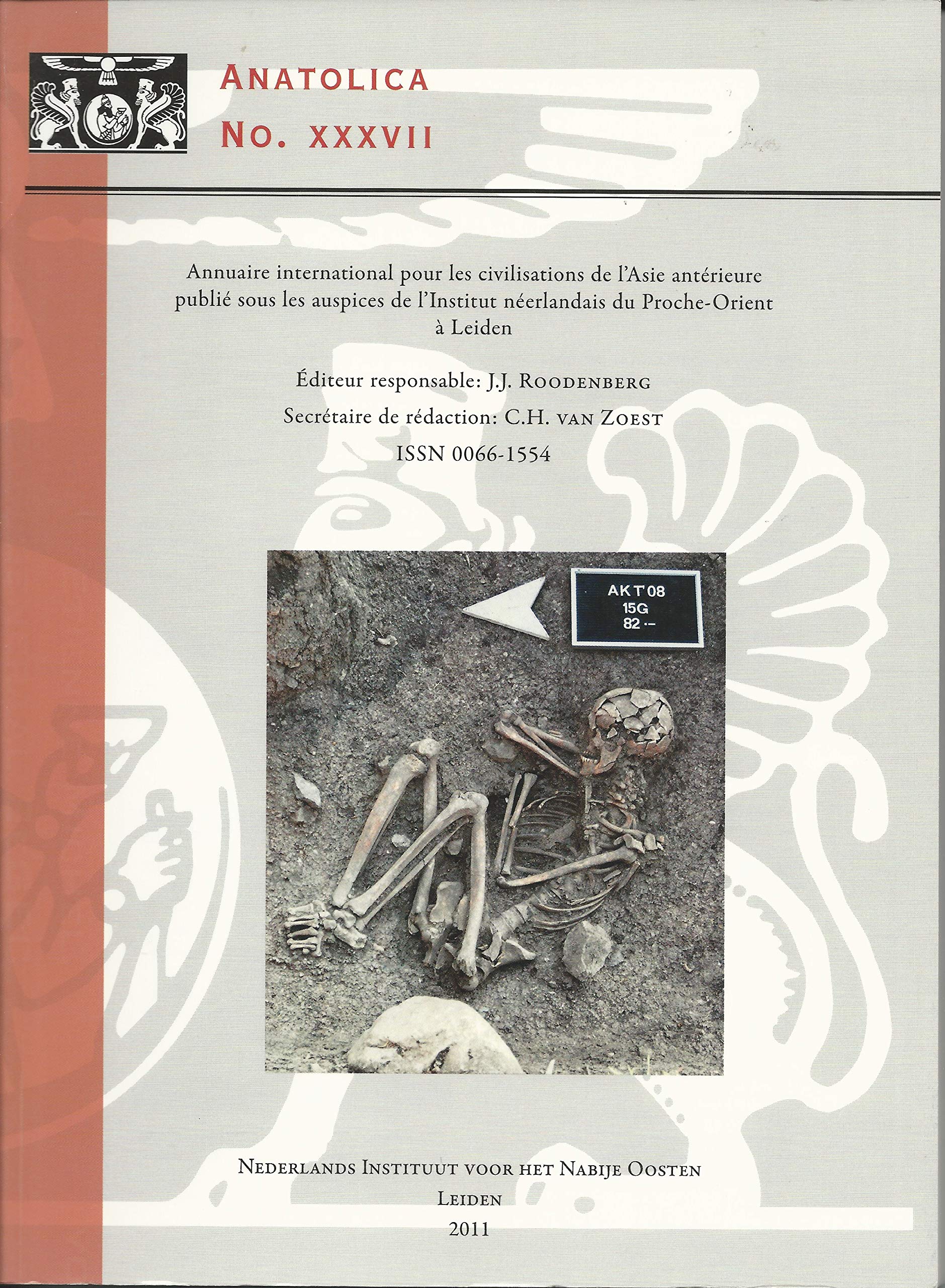 Neolithic-Chalcolithic Aktopraklik, Turkey. Burial of a middle-aged man hit by a flint arrow head in his third lumbar vertebra (see article in Anatolica 37 by Songül Alpaslan Roodenberg, pp. 17-43)